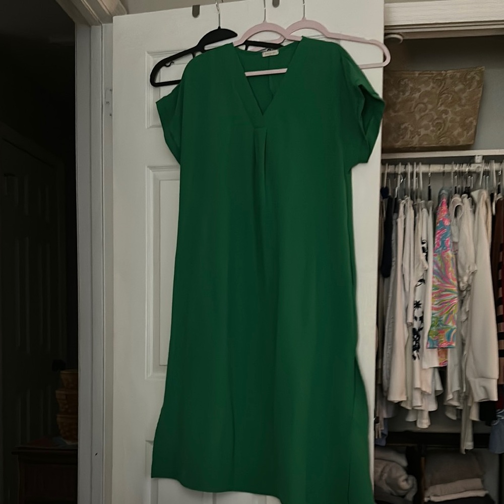 Green V-Neck Midi Dress